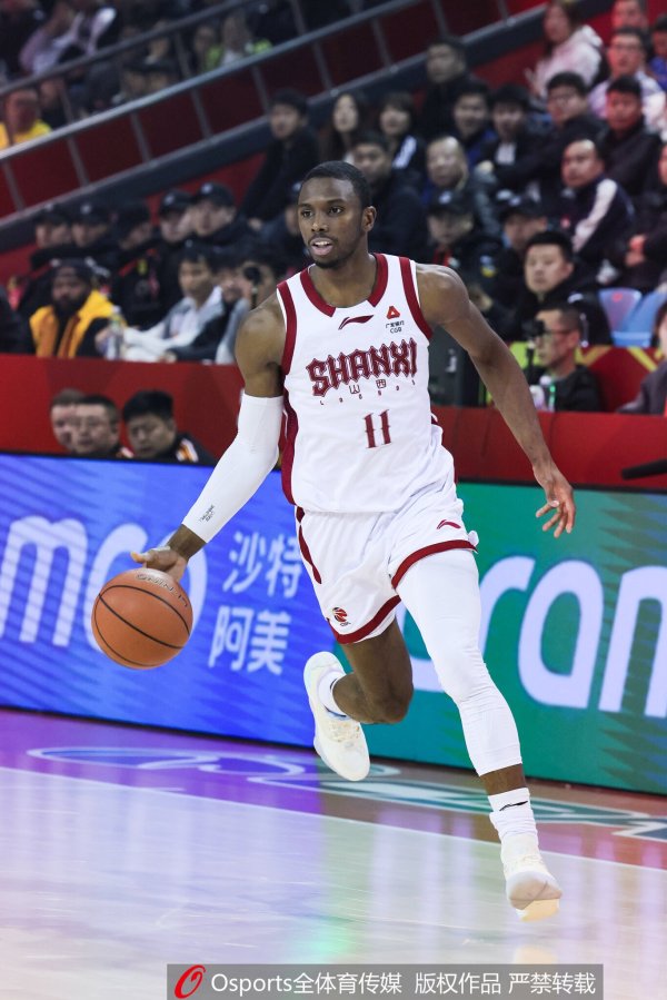 配资平台代理 冲击力太强！迪亚洛半场6中4轰下17分3板1断 罚球9中9